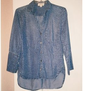 Anthropologie Cloth & Stone Chambray Top